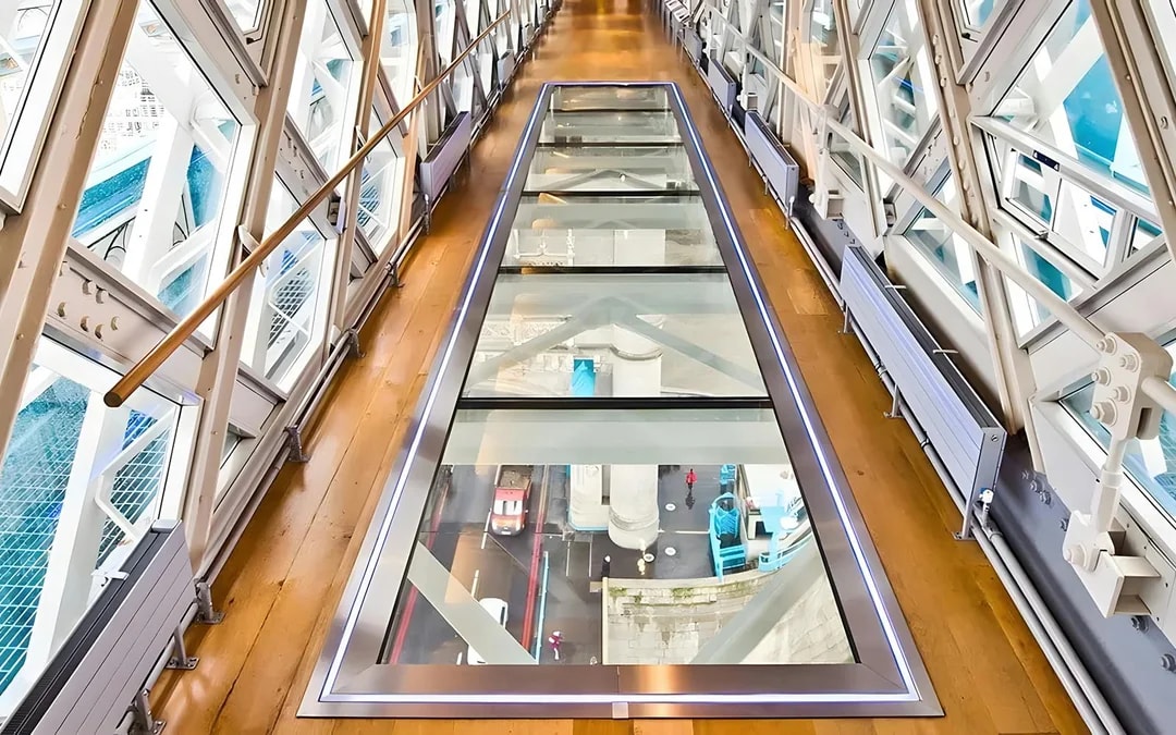 Tower Bridge and Engine Rooms Guided Tour with Thames River Cruise Image 6