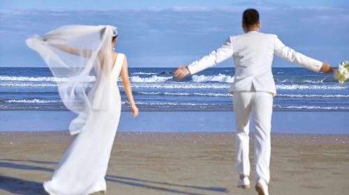 Travel Photography in Los Angeles, USA[Driver, guide and travel photographer + wedding photography, aerial photography, micro film + makeup and Clothes & Accessories+ private charter guide]