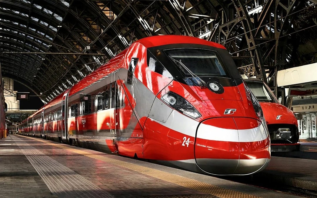 Trenitalia One-Way High-Speed Train Tickets: Firenze Santa Maria Novella Station to Rome Termini Station Image 1