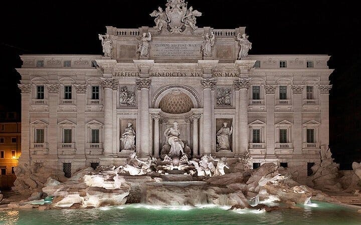 Trevi Fountain Guided Tour with Exclusive Access Image 6