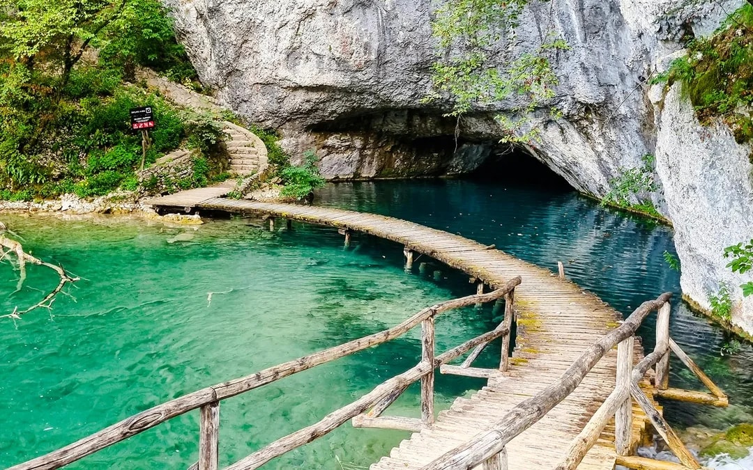 From Trogir: Full-Day Trip to Plitvice Lakes National Park Image 6