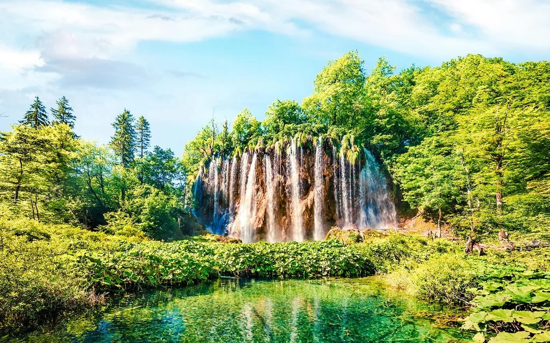 From Trogir: Full-Day Trip to Plitvice Lakes National Park Image 10