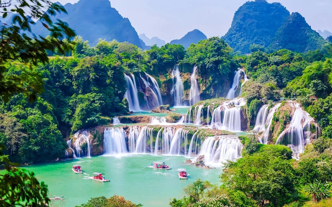 From Trogir: Full-Day Trip to Plitvice Lakes National Park Image 2