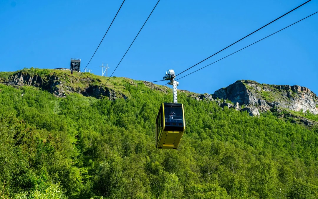 Tromso: Fjellheisen Cable Car Round-Trip Tickets Image 4