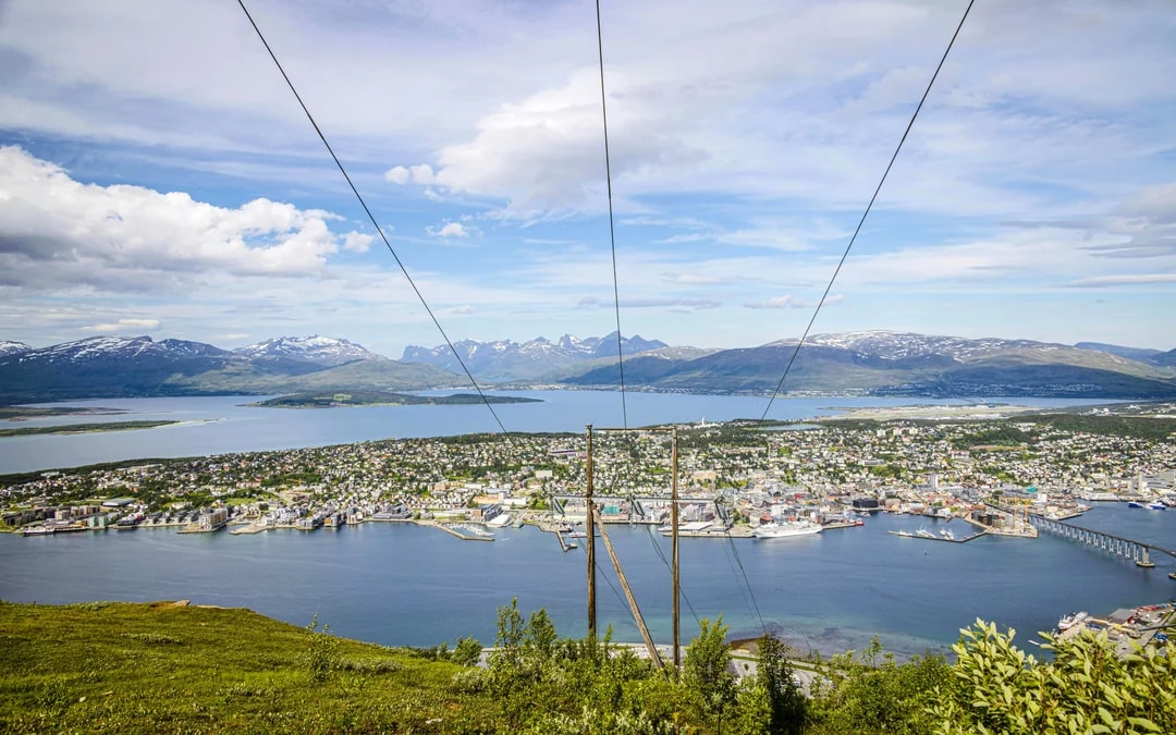 Tromso: Fjellheisen Cable Car Round-Trip Tickets Image 7