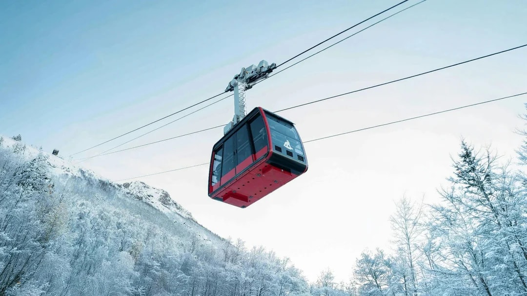 Tromso: Fjellheisen Cable Car Round-Trip Tickets Image 9