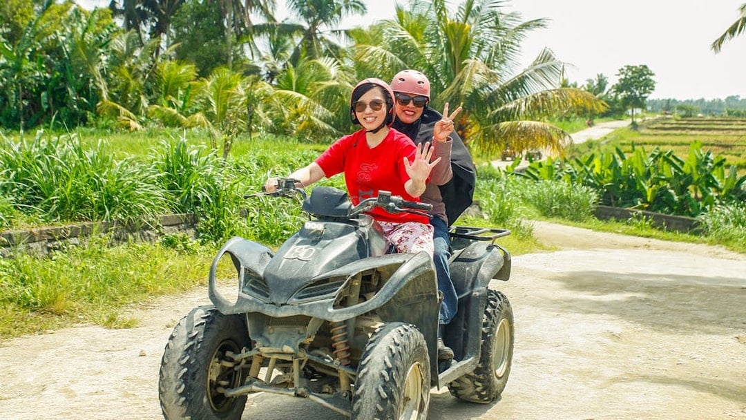 Ubud: Gorilla Face ATV Adventure with Jungle Swing & Goa Raja Waterfall