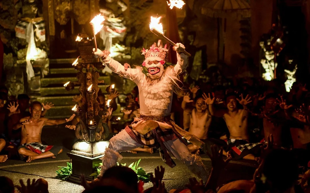 Ubud: Kecak & Fire Dance Show Tickets 
 Image 2