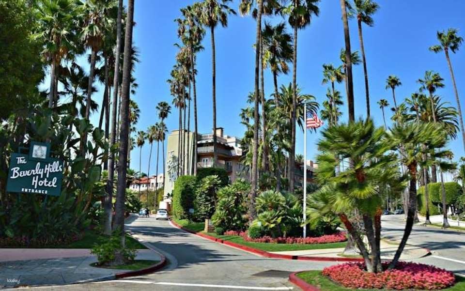 Universal Studios Hollywood with shuttle and Celebrity Homes tour