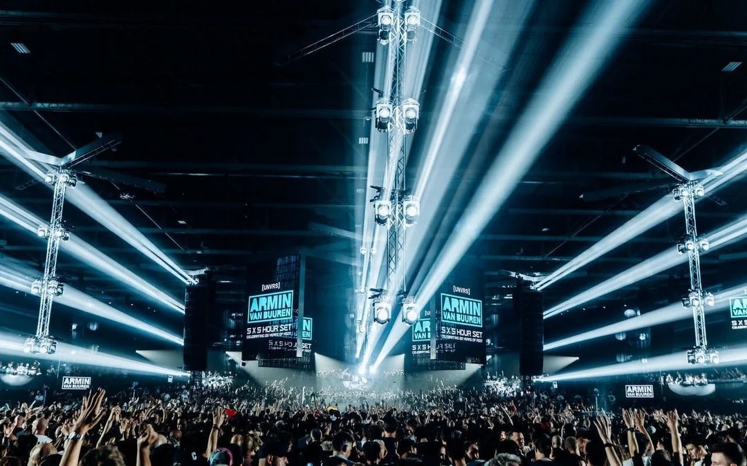 [UNVRS] on Mondays: Armin van Buuren Tickets (September & October only) Image 2