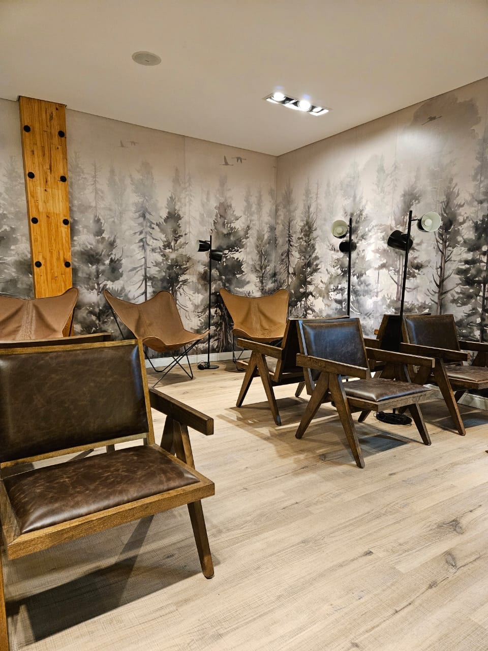 Ushuaia W Premium Malvinas Argentinas Airport