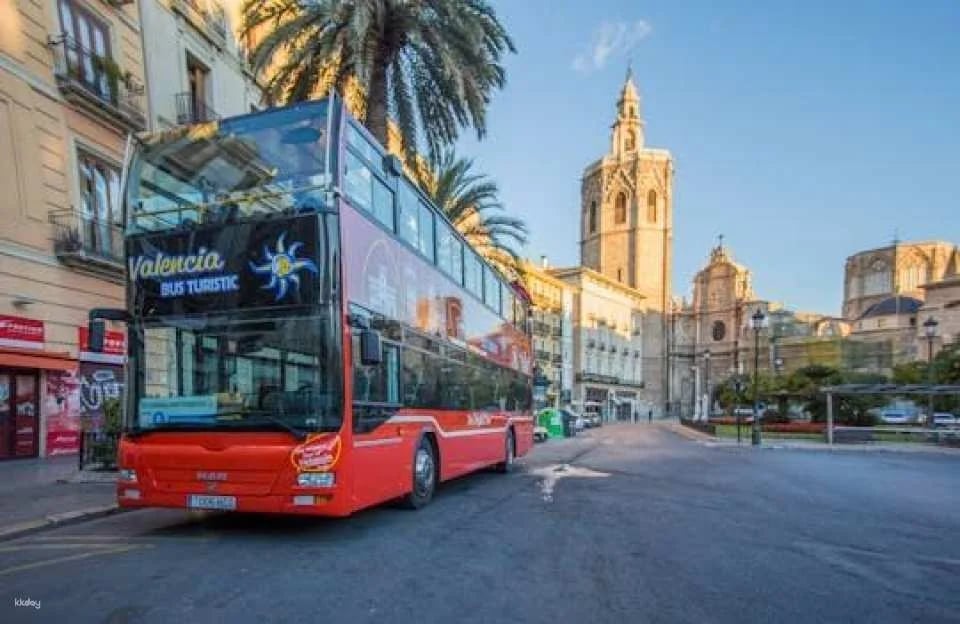 Valencia 48-hour touristic bus with entrance to San Nicolas chapel