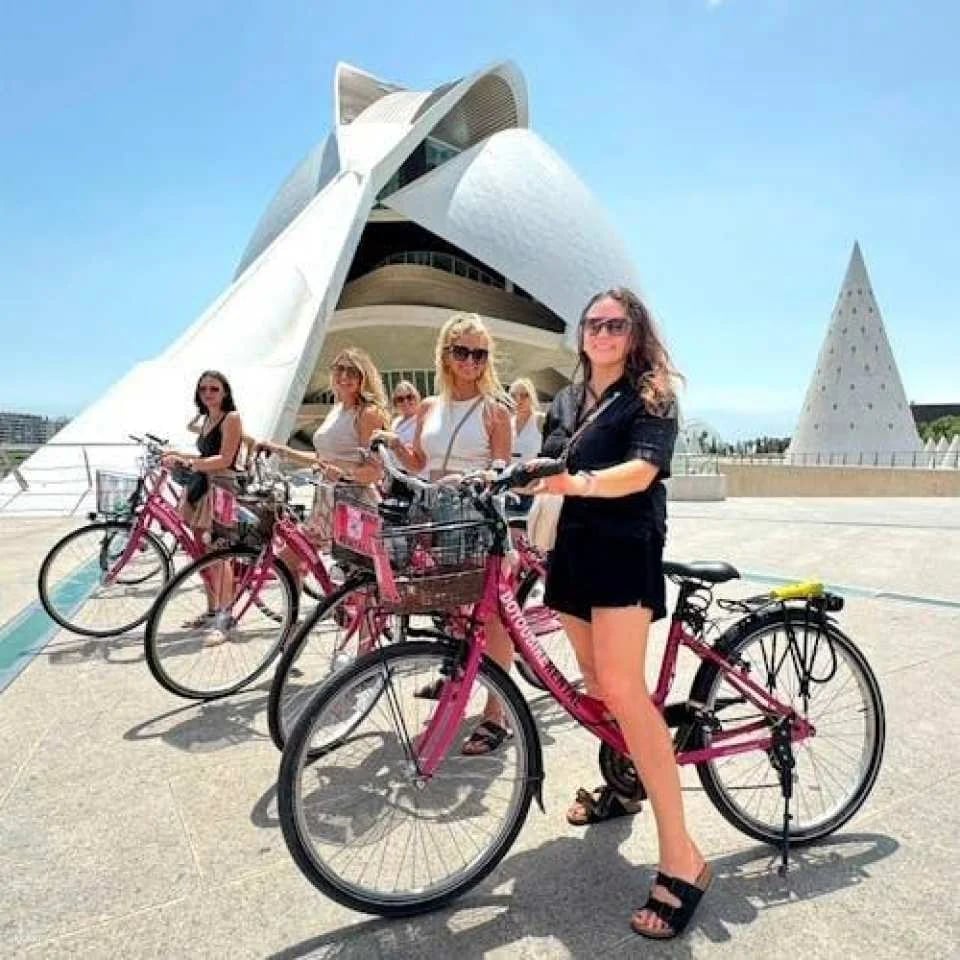 Valencia bike tour with a local guide