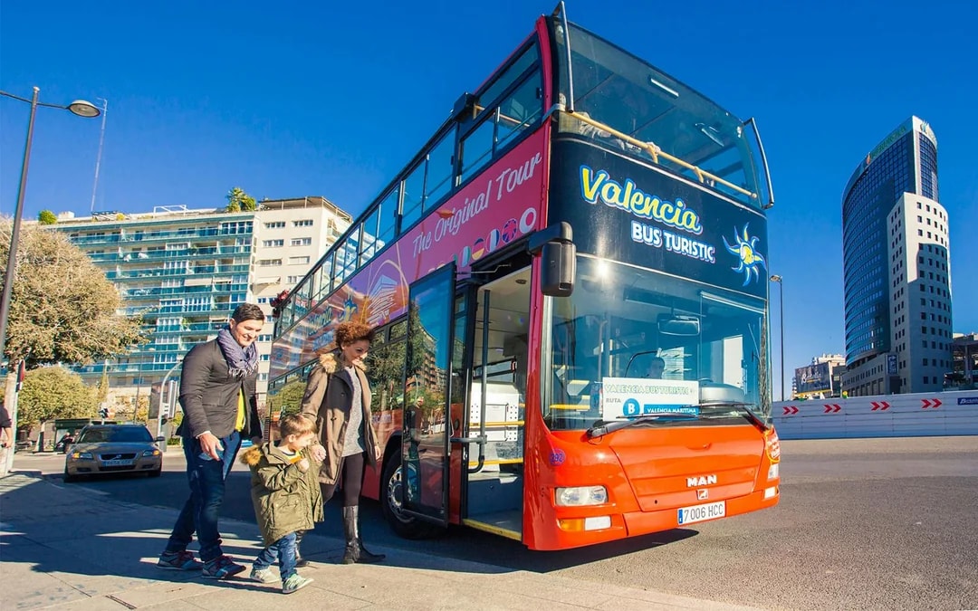 Valencia Bus Turistic: Valencia Hop-On Hop-Off Bus Tour Image 1