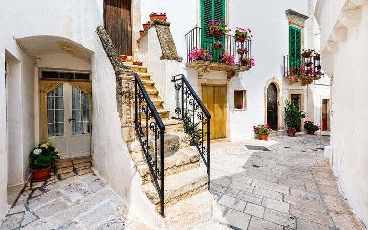 Valle d'Itria: Polignano, Ostuni e Locorotondo, from Bari Image 10