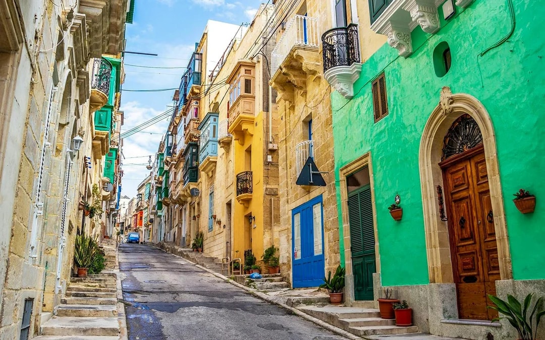 Valletta Half-Day Guided Tour with Audio-Visual Show Image 6
