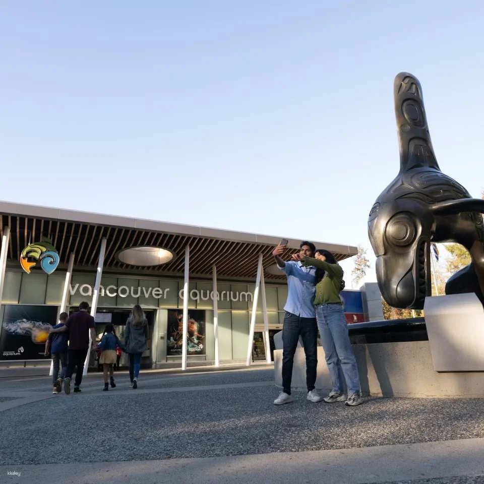 Vancouver Aquarium: Admission Ticket | Canada
