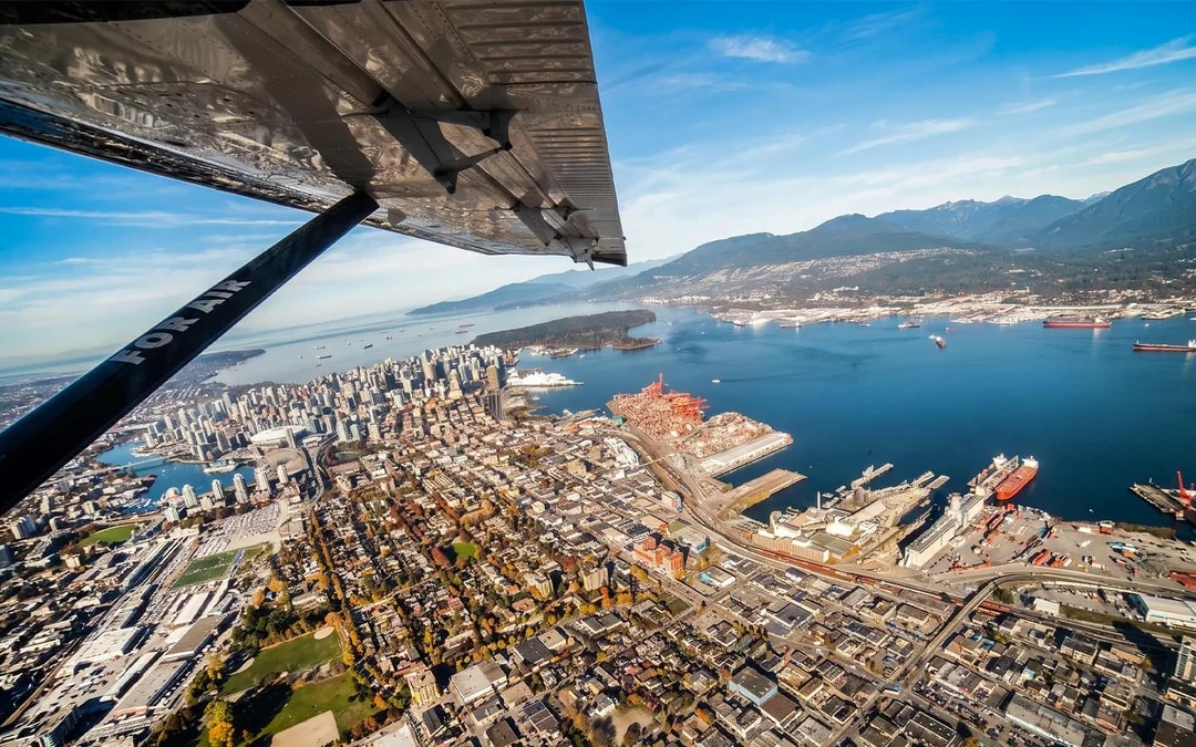 Vancouver Extended Panorama Seaplane Sightseeing Tour: Howe Sound & Sunshine Coast Image 4