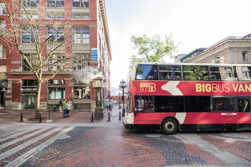 Vancouver hop-on, hop-off 24 or 48-hour sightseeing pass