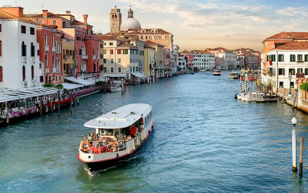 Vaporetto ACTV Water Bus & Mainland Bus Pass: 1 to 7 Days with Audio Guide Image 2