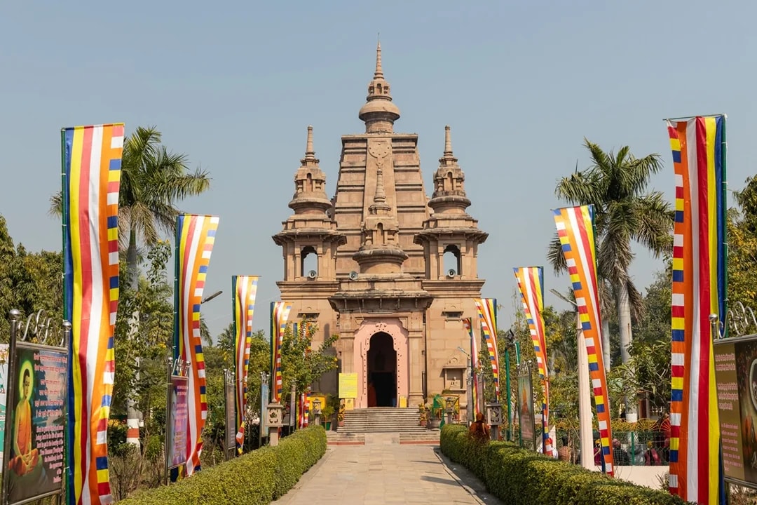 Varanasi: Sarnath Buddhist Temple Skip the Line Ticket