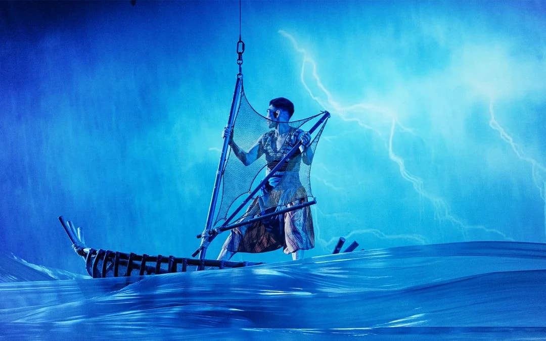 Varuna Underwater Show Tickets Image 7