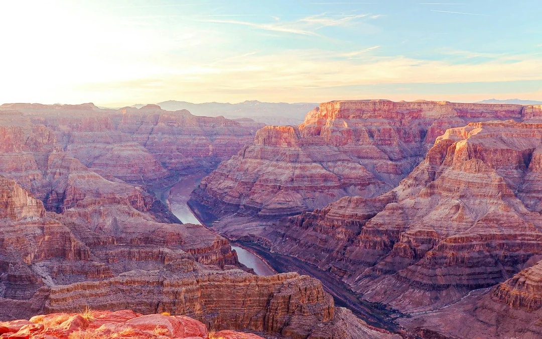 From Las Vegas: 70+ min Grand Canyon West Rim Helicopter Tour with Optional Las Vegas Strip Views Image 2