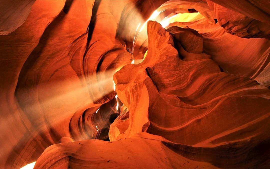 From Las Vegas: Lower Antelope Canyon & Horseshoe Bend Tour with Lunch Image 9