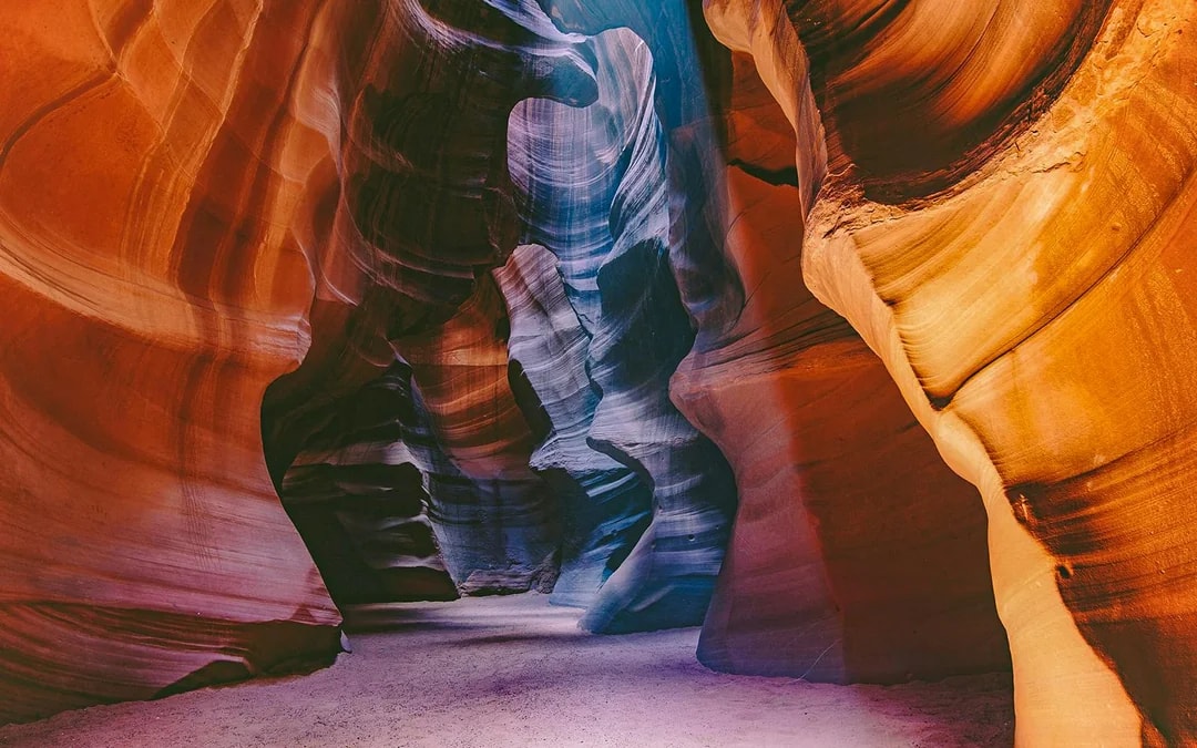 From Las Vegas: Upper Antelope Canyon & Horseshoe Bend Tour with Lunch Image 2