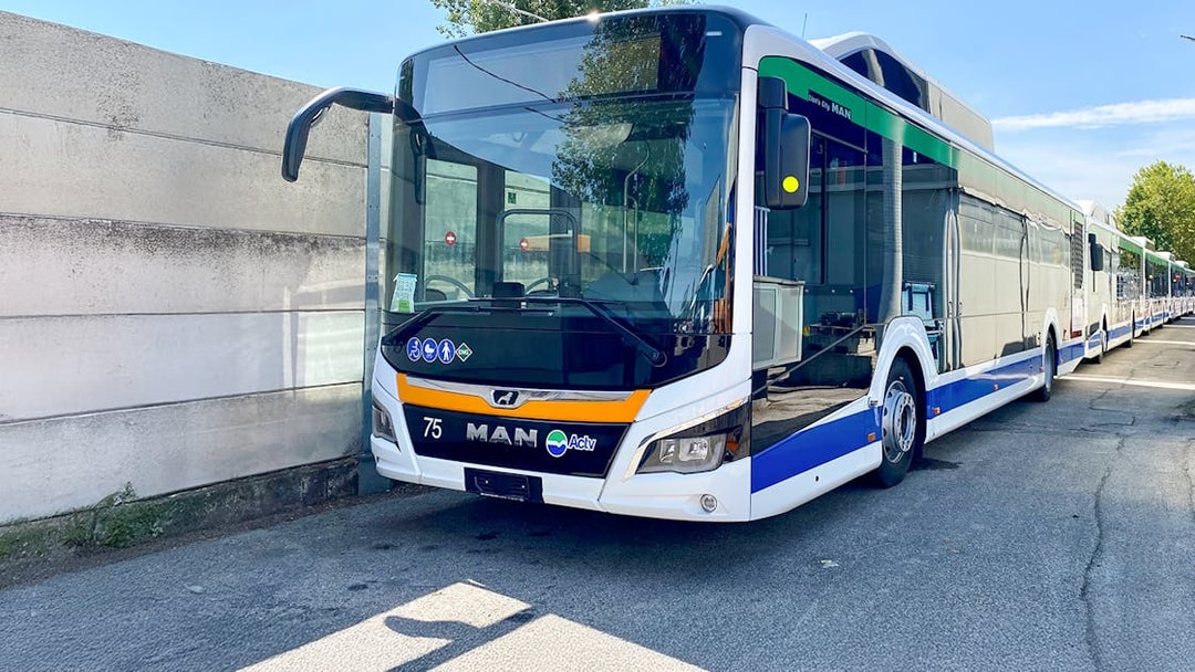 ACTV Aerobus at Venice Piazzale Roma for bus transfer service.