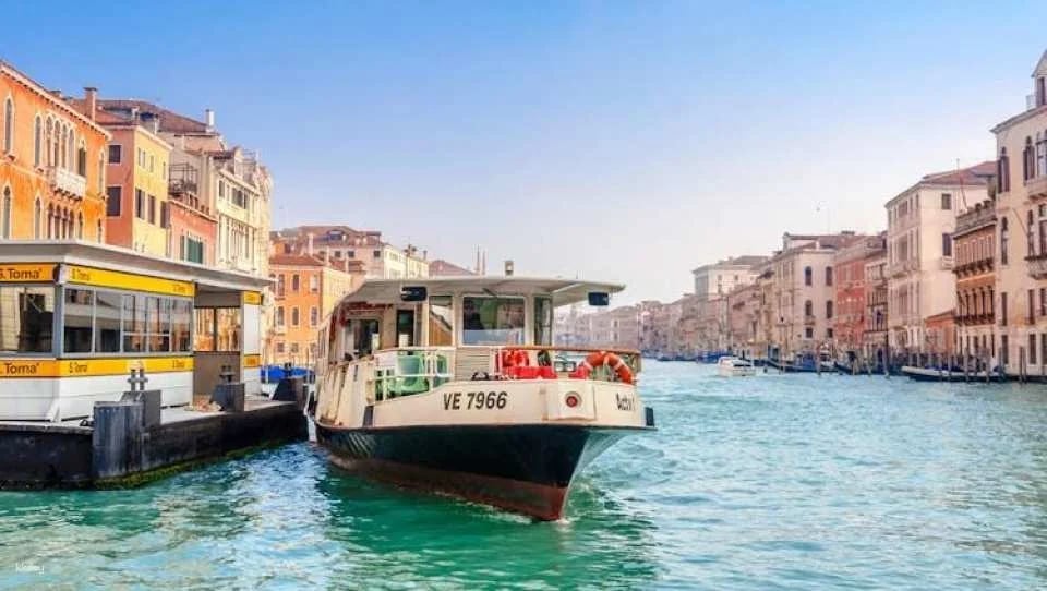 Venice combo tickets with Doge’s Palace, gondola and public transport