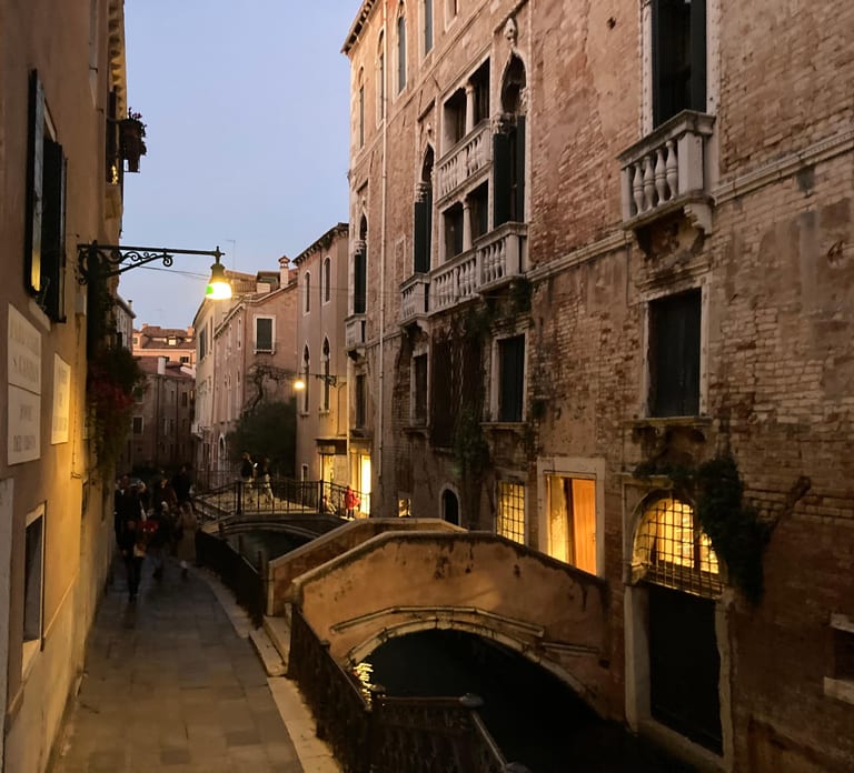 Venice: Crimes, Legends, and Mysteries Sunset Tour