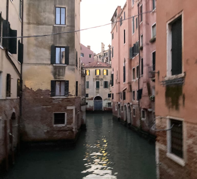 Venice: Crimes, Legends, and Mysteries Sunset Tour