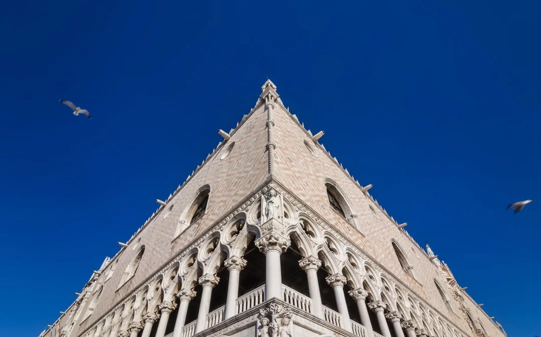 Venice Guided Walking Tour with Gondola Ride Image 11