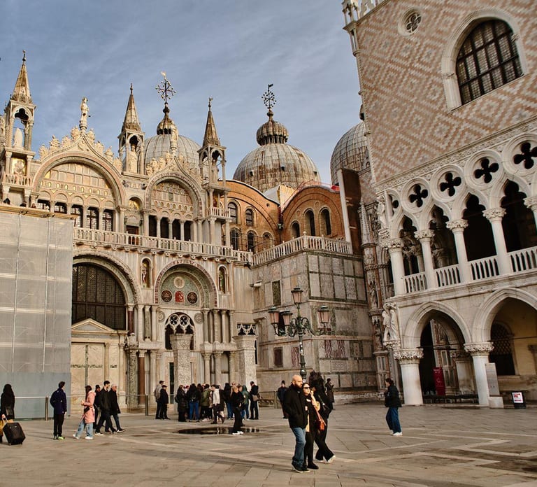 Venice: Hidden Backstreets, Rialto, and St. Mark's Tour