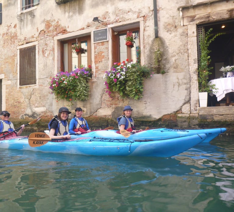 Venice: Hidden Canal Gems Kayak Tour with Certified Guide