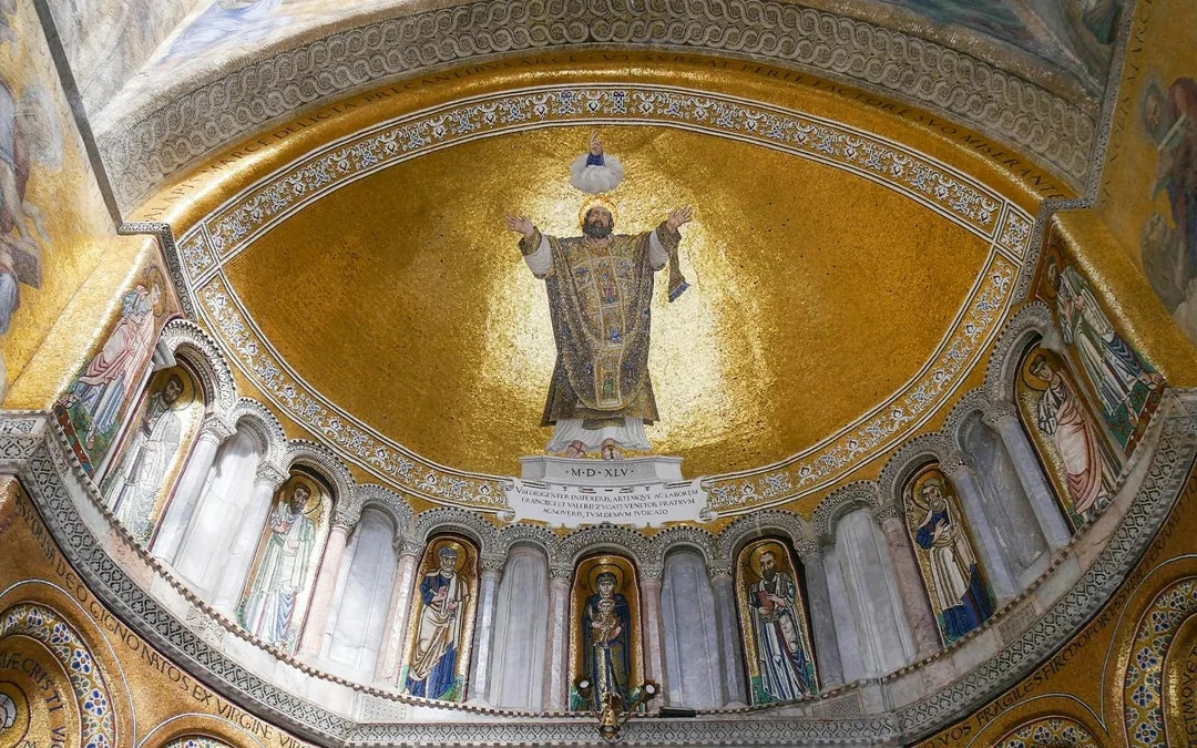 St. Mark’s Basilica & Doge’s Palace Skip-the-Line Guided Tour Image 7
