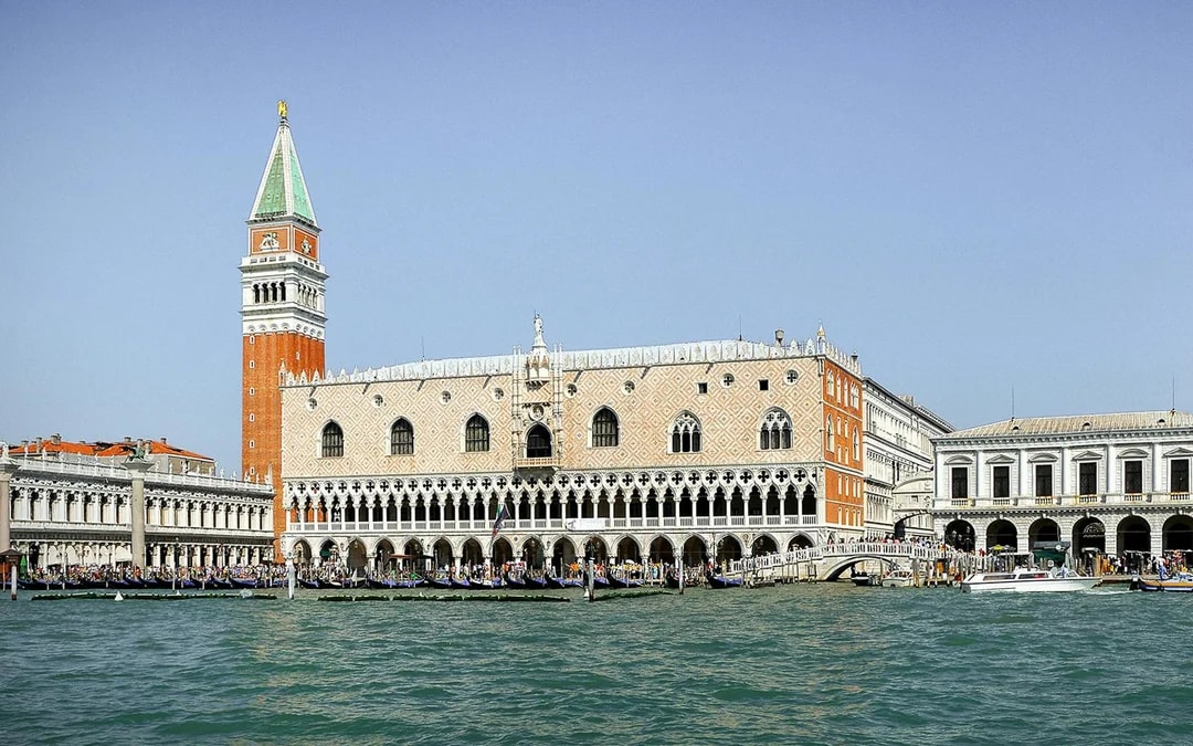 St. Mark’s Basilica & Doge’s Palace Skip-the-Line Guided Tour Image 9