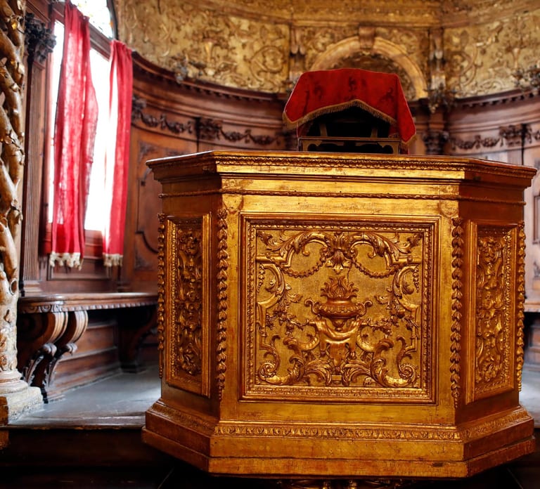 Venice: Jewish Ghetto Walking Tour with Synagogue Visits
