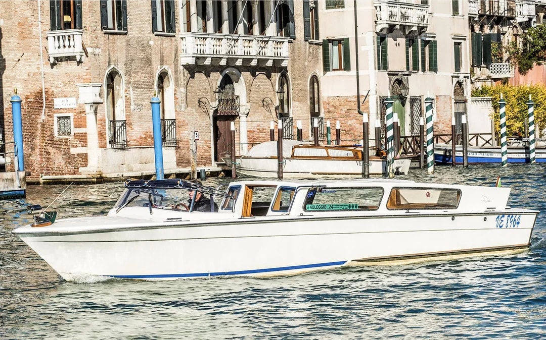 Private Water Taxi Transfers: Venice Marco Polo Airport to/from Venice City Image 2