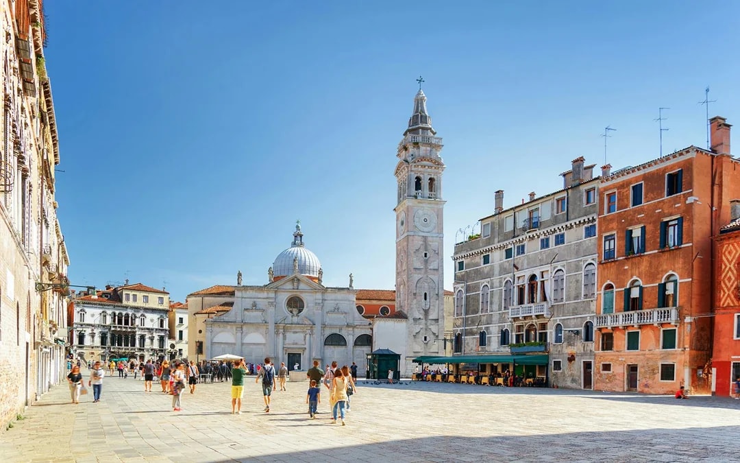 Venice: Rialto Bridge & Offbeat Venice Walking Tour Image 1