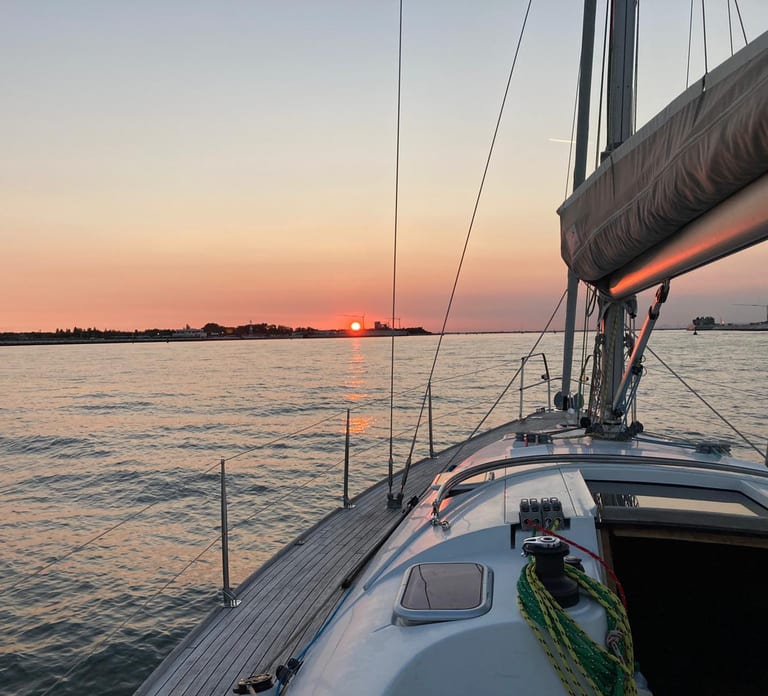 Venice by Sail: Private Luxury Tour of San Marco, Murano, and Burano