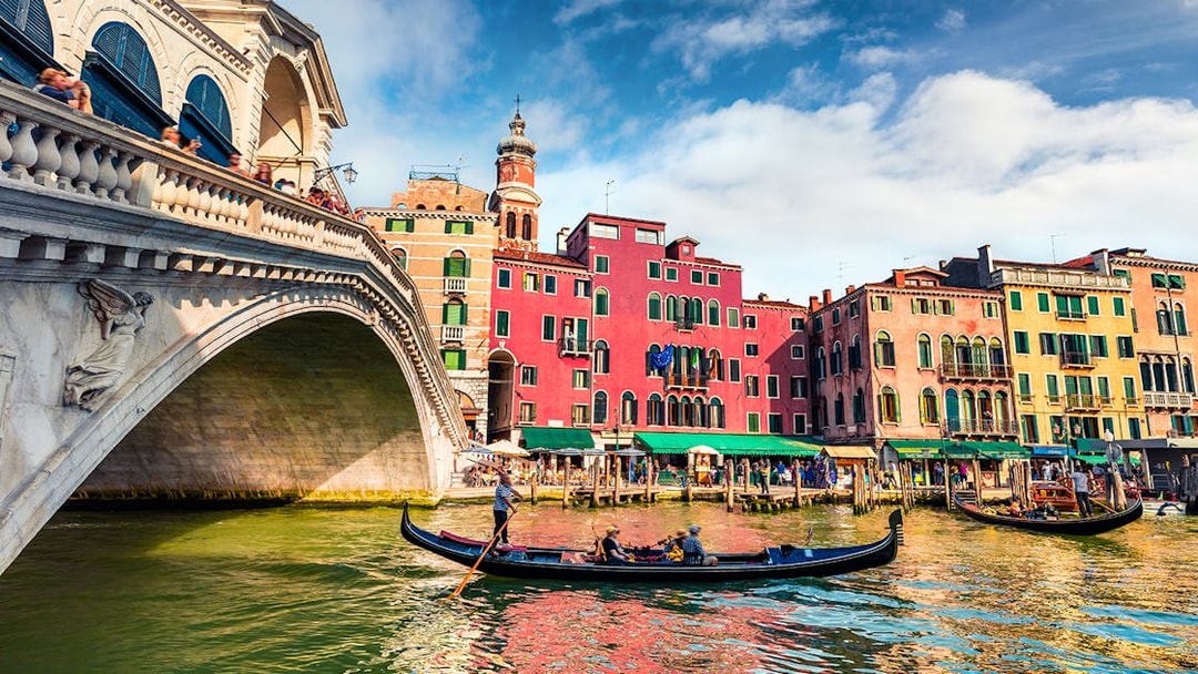 Gondola on Grand Canal near Rialto Bridge, Venice.