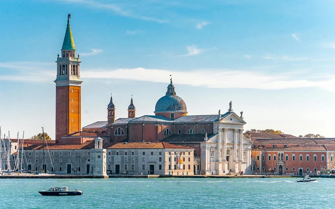 Venice Walking Tour with Grand Canal Gondola Ride Image 12