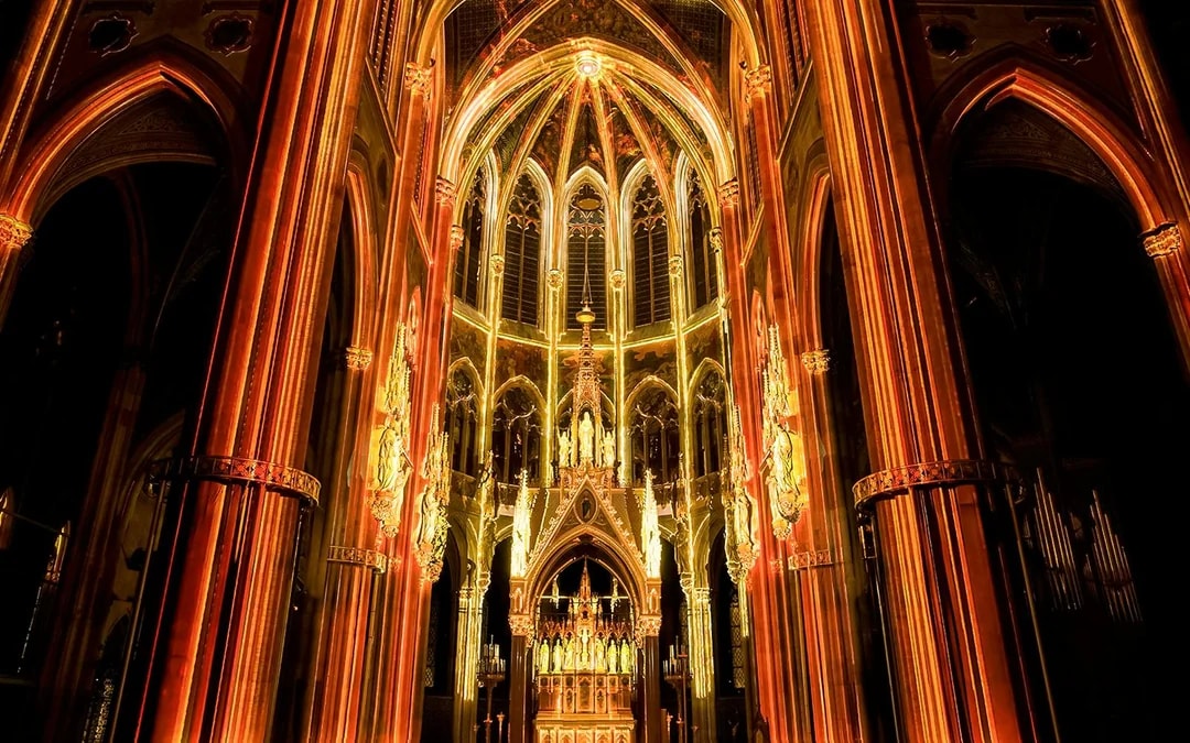 Vienna: Light of Creation Votivkirche Image 5