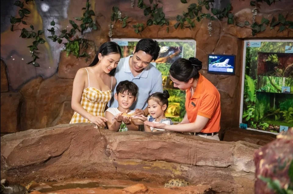 VinKE & Vinpearl Aquarium Times City Ticket | Hanoi