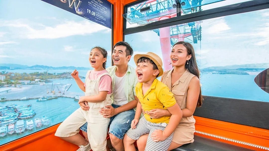VinWonders Nha Trang Unlimited Access Tickets with Round-Trip Cable Car Ride