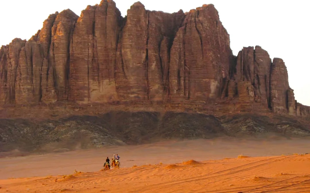 Wadi Rum Sunset Small-Group Jeep Tour with Lunch Image 2