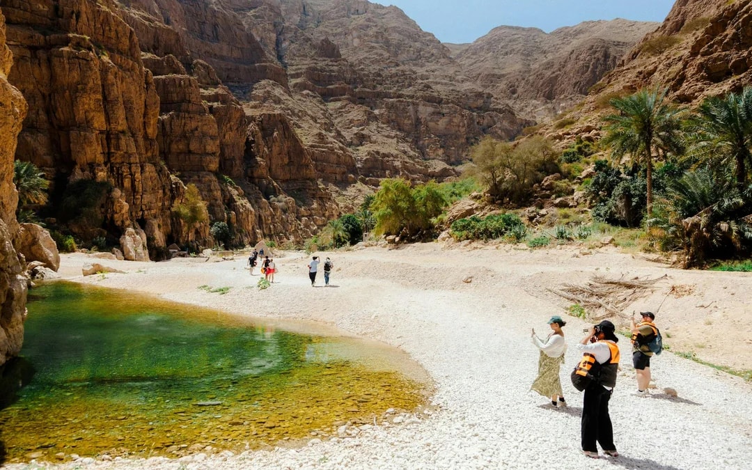 Wadi Shab: Guided Hike and Swim in Paradise for Self-Drivers Image 4
