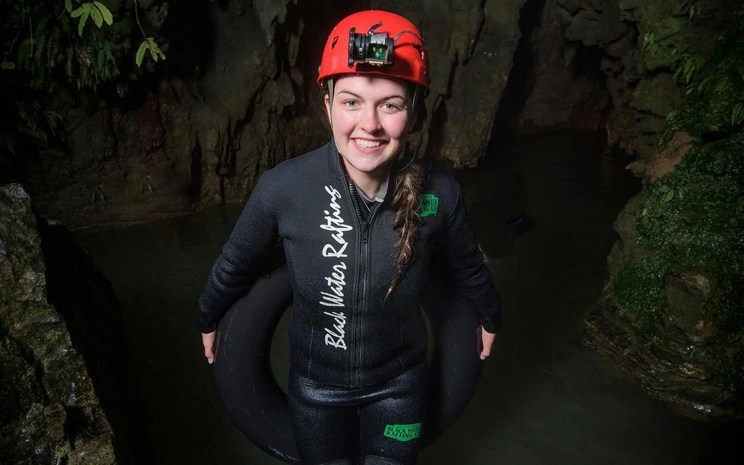 Ruakuri Cave Black Water Rafting & Abseiling Guided Experience  Image 10
